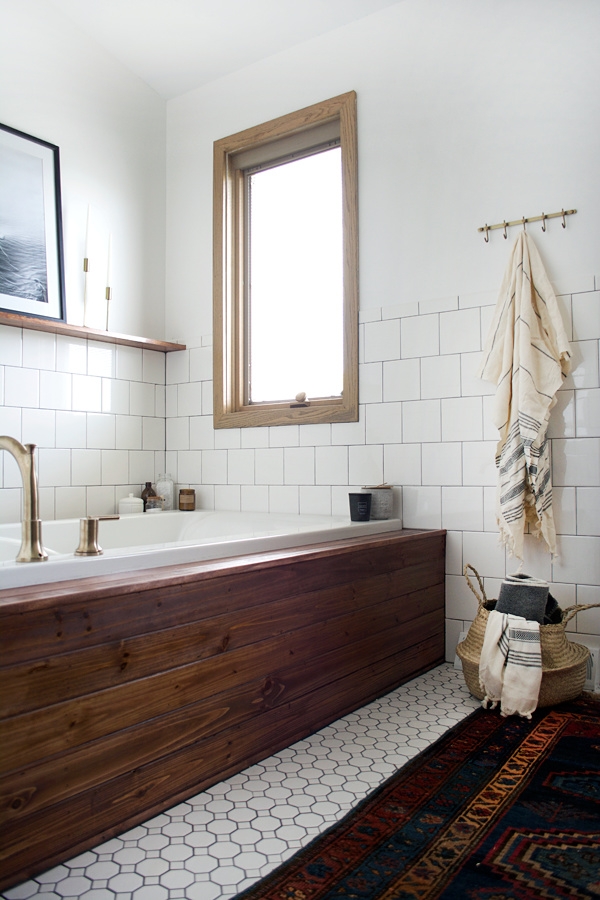 Install Wood Planking On A Bathtub, Bathtub Surround Ideas Wood