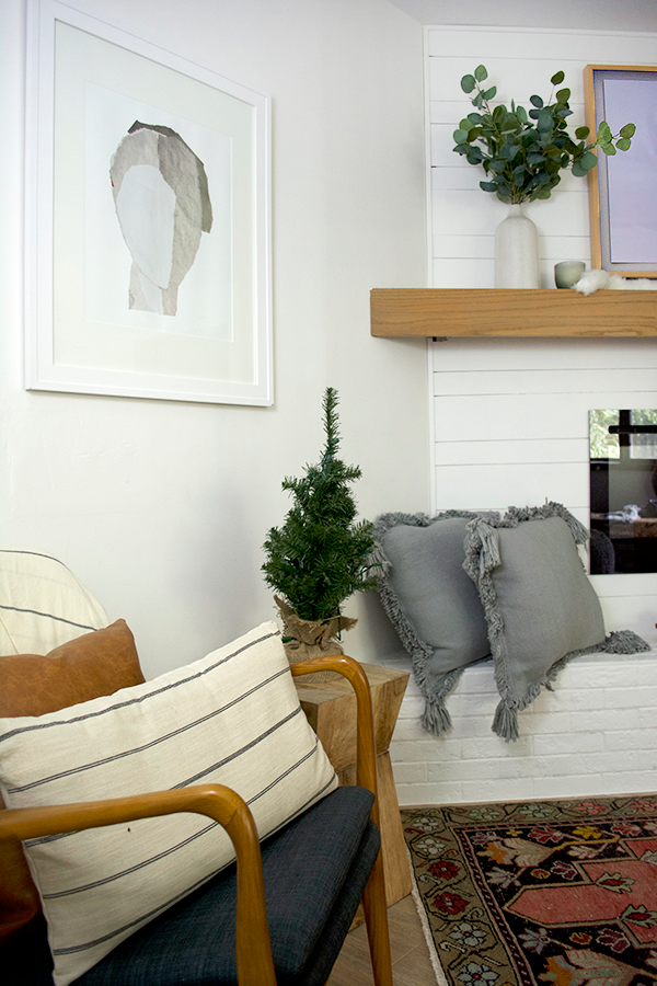 Simple and neutral christmas decor