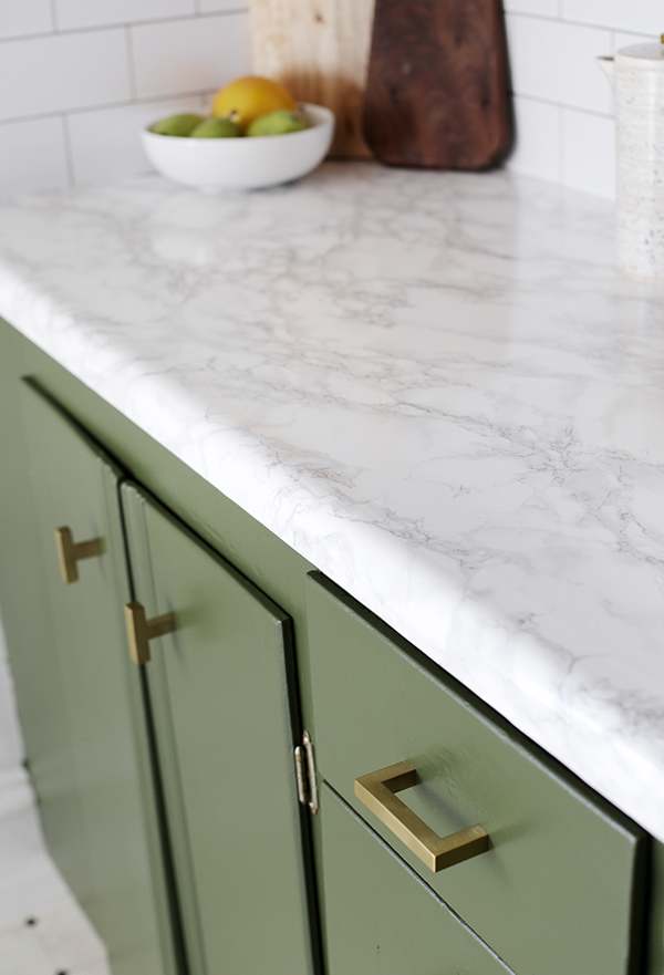Affordable DIY Marble Contact Paper Countertop