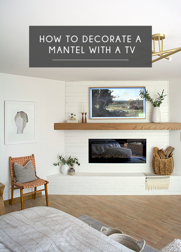 How to decorate a mantel with tv above for christmas Mantel Decorating With A Tv Brepurposed